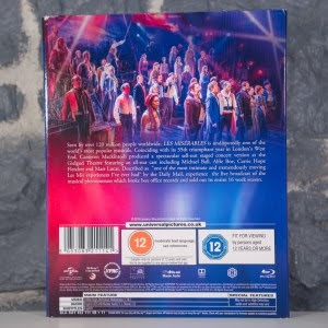 Les Misérables- The Staged Concert (02)
